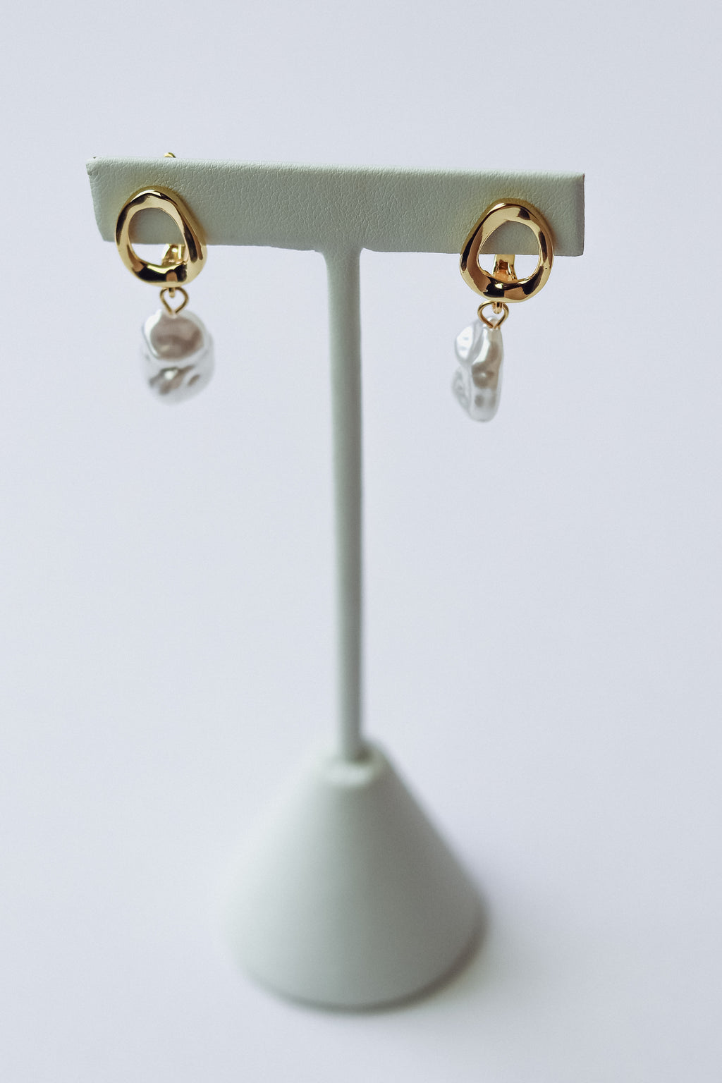 Aretes Aura